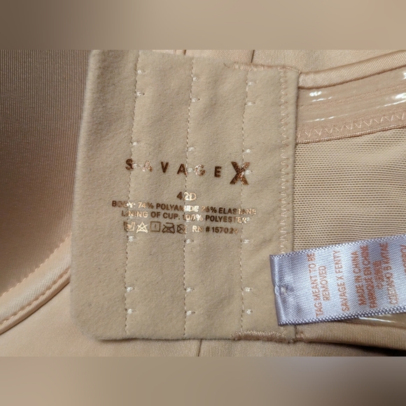 Fenty Savage Microfiber Core Bra - Picture 3 of 3